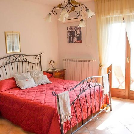B&B "Za' Vittoria"#Lagodibomba Екстер'єр фото