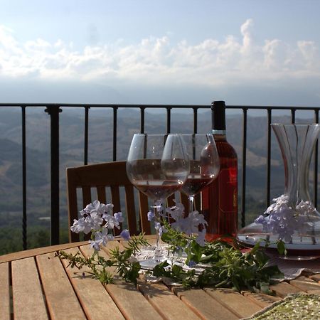 B&B "Za' Vittoria"#Lagodibomba Екстер'єр фото