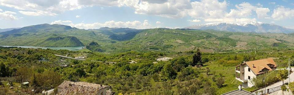 B&B "Za' Vittoria"#Lagodibomba Екстер'єр фото