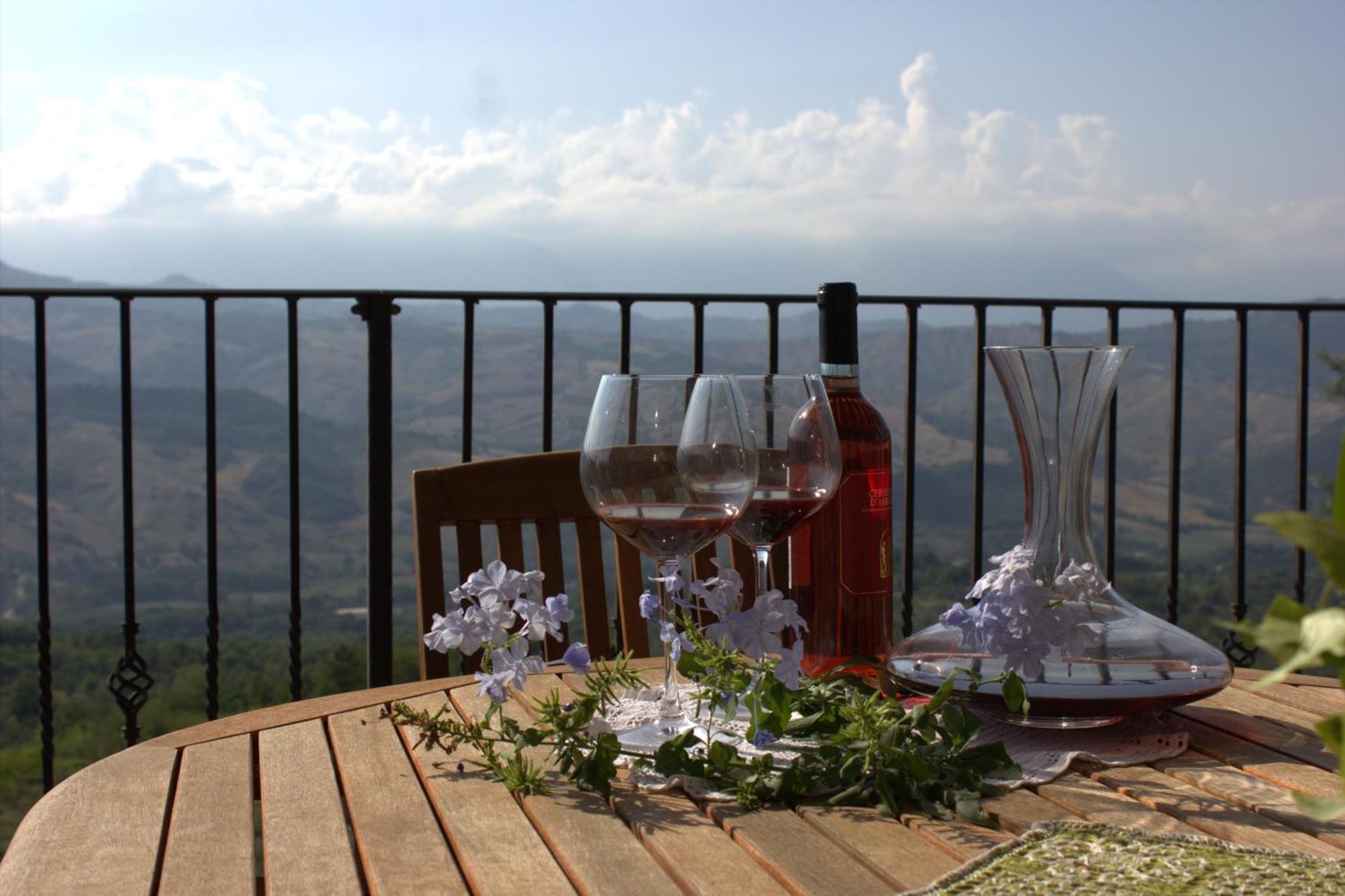 B&B "Za' Vittoria"#Lagodibomba Екстер'єр фото